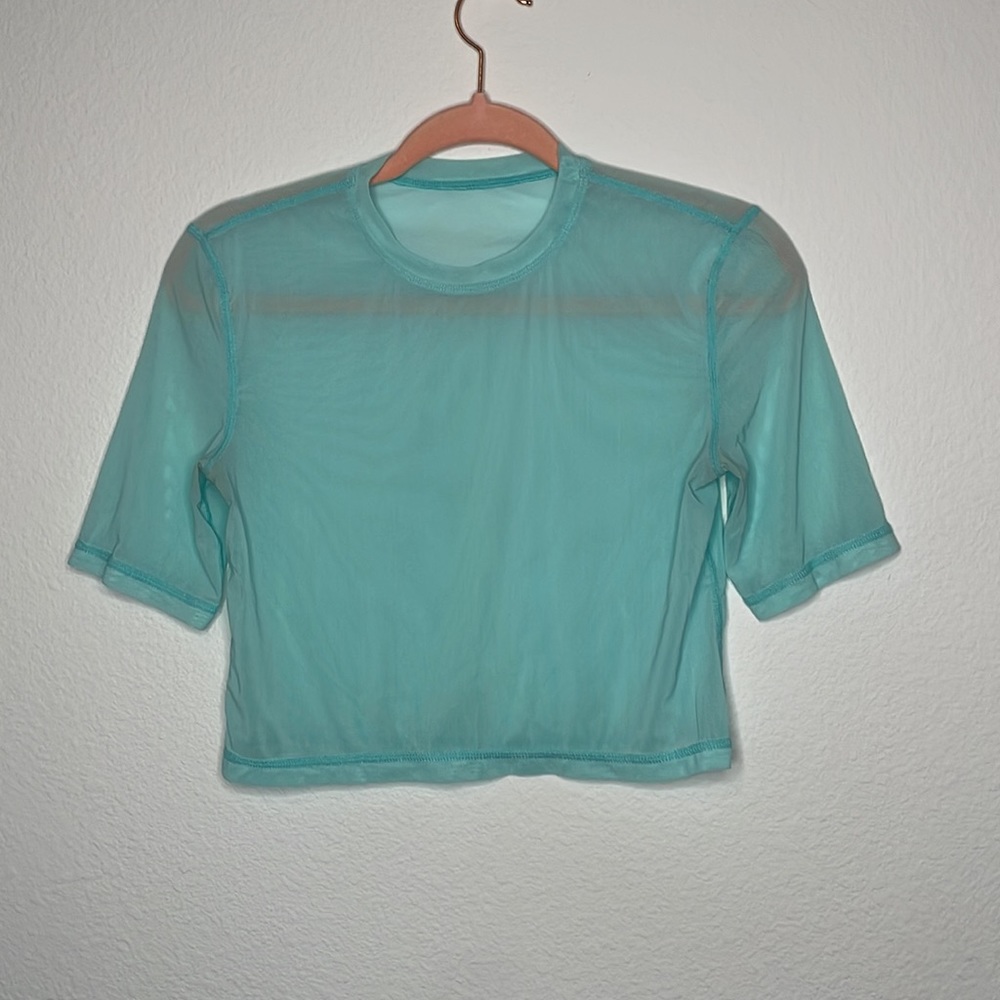 Turquoise mesh Buffbunny workout crop